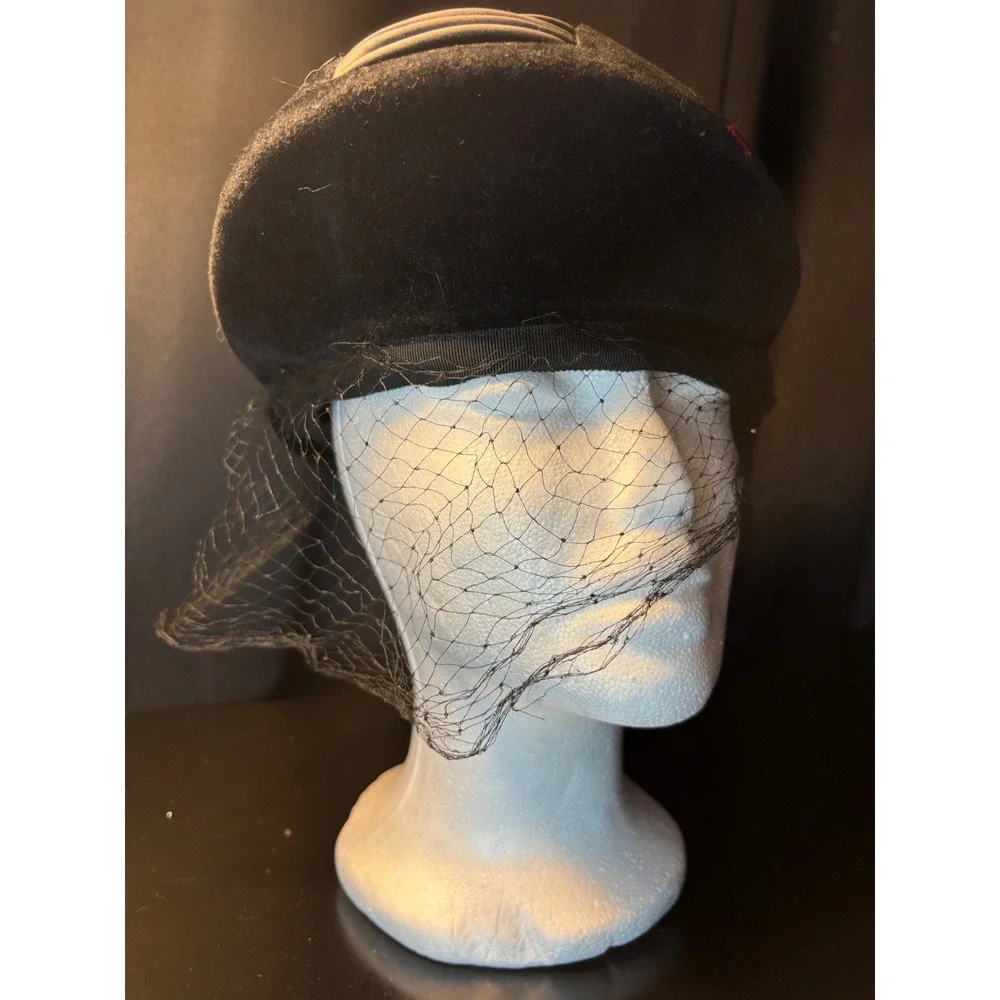 Vintage The Crown Jewels Black Velvet Pillbox Hat Birdcage Veil Made in Italy